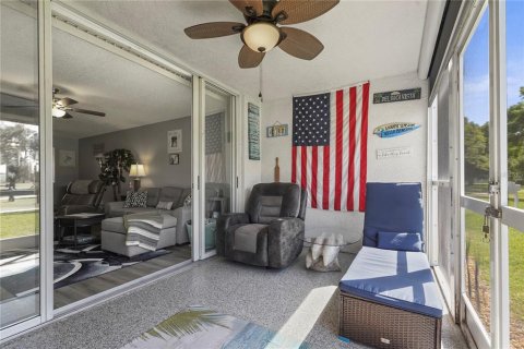 Condo in Bradenton, Florida, 2 bedrooms  № 1666860 - photo 22
