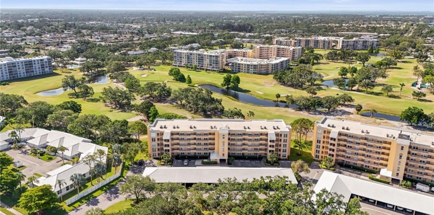 Condo in Bradenton, Florida, 2 bedrooms № 1666860