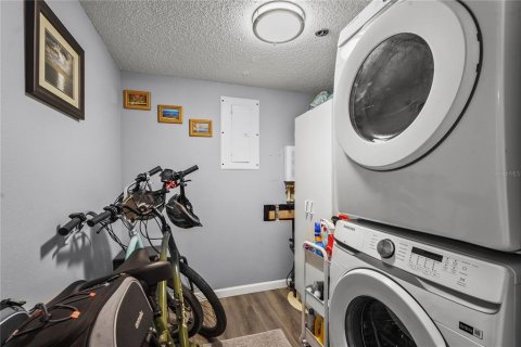 Condo in Bradenton, Florida, 2 bedrooms  № 1666860 - photo 20