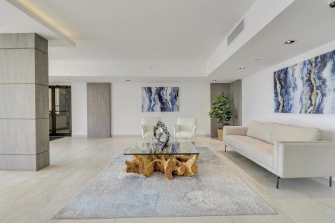 Copropriété à vendre à Hillsboro Beach, Floride: 3 chambres, 228.82 m2 № 2327078 - photo 17