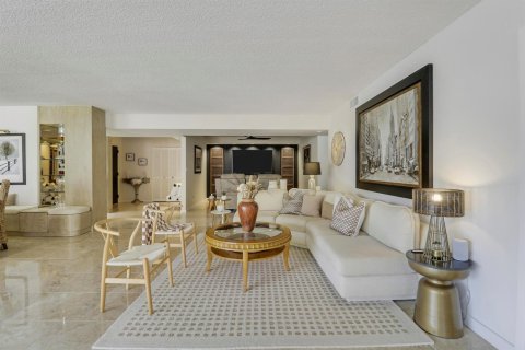 Copropriété à vendre à Hillsboro Beach, Floride: 3 chambres, 228.82 m2 № 2327078 - photo 27