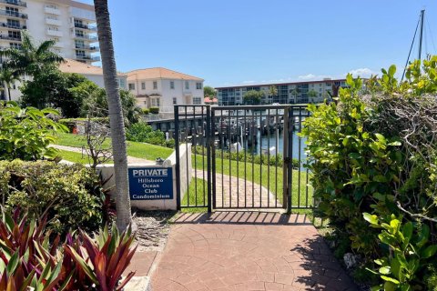Copropriété à vendre à Hillsboro Beach, Floride: 3 chambres, 228.82 m2 № 2327078 - photo 14