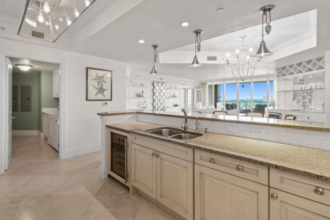Condo in Riviera Beach, Florida, 3 bedrooms  № 2081908 - photo 10