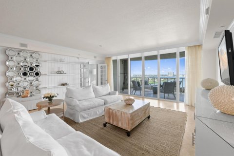 Condo in Riviera Beach, Florida, 3 bedrooms  № 2081908 - photo 7
