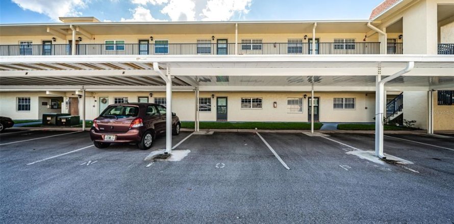 Condo in Dunedin, Florida, 2 bedrooms  № 1414081