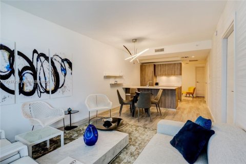 Condo à Miami, Floride, 1 chambre  № 2154093