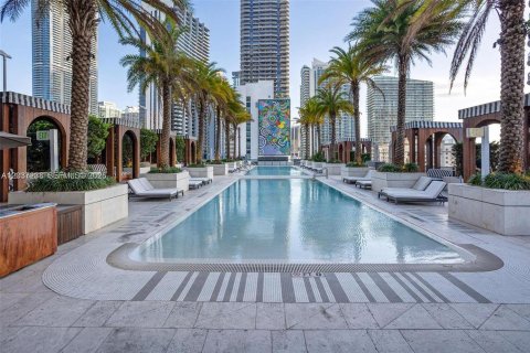 Copropriété à louer à Miami, Floride: 1 chambre, 81.85 m2 № 2154093 - photo 30