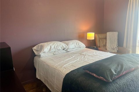 Casa en venta en Clearwater, Florida, 1 dormitorio, 55.09 m2 № 2150930 - foto 11