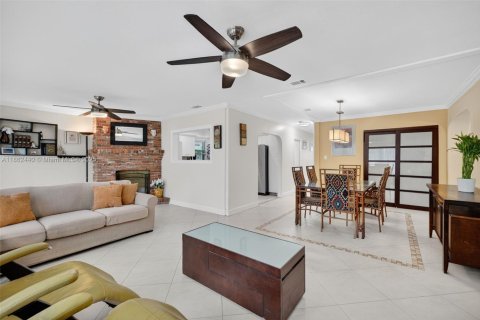 Купить виллу или дом в Плантация, Флорида 3 спальни, 153.29м2, № 1930768 - фото 7