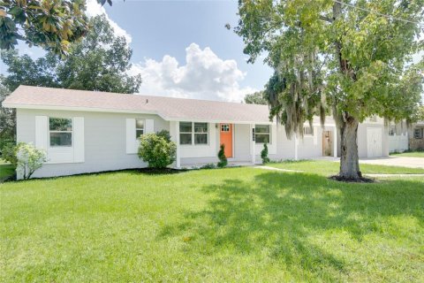 Casa en venta en Kissimmee, Florida, 4 dormitorios, 156.08 m2 № 1898482 - foto 2