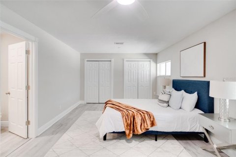 Casa en venta en Kissimmee, Florida, 4 dormitorios, 156.08 m2 № 1898482 - foto 22