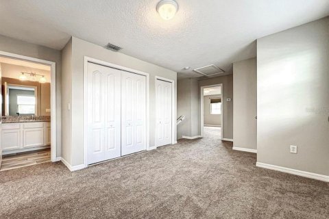 Touwnhouse à louer à Orlando, Floride: 4 chambres, 162.49 m2 № 2388242 - photo 6