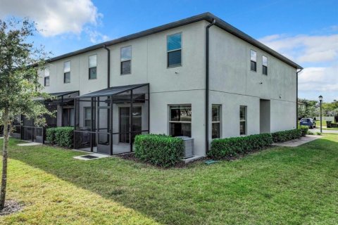Touwnhouse à louer à Orlando, Floride: 4 chambres, 162.49 m2 № 2388242 - photo 16