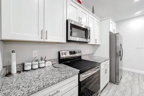 Купить виллу или дом в Киссимми, Флорида 10 комнат, 151.62м2, № 1550603 - фото 6