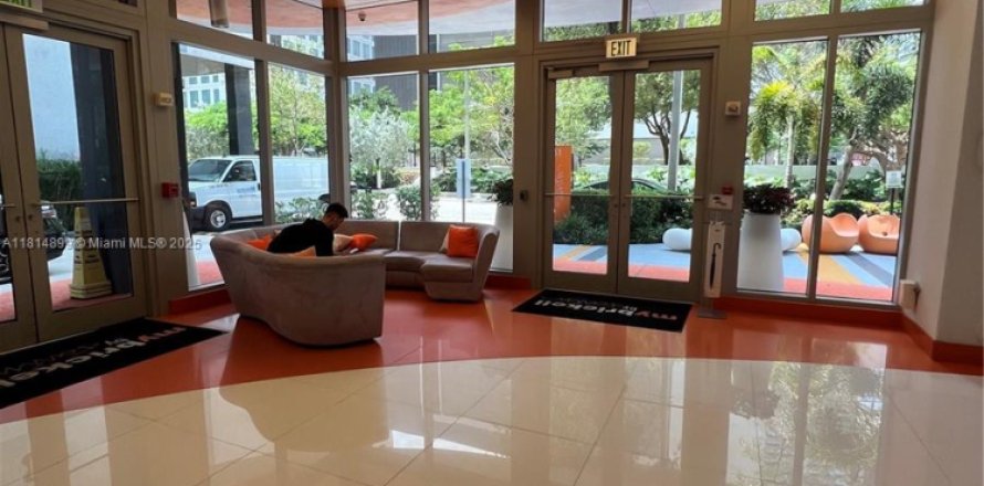 Appartement à Miami, Floride 3 chambres, 198.07 m2 № 1766537
