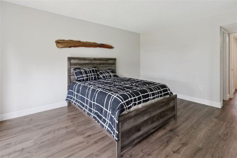 Condo in Lake Wales, Florida, 2 bedrooms  № 2096526 - photo 17