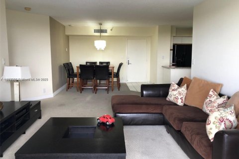 Condo à Aventura, Floride, 2 chambres  № 2014740