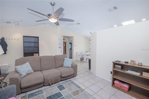 Villa ou maison à vendre à Punta Gorda, Floride: 3 chambres, 113.81 m2 № 2206745 - photo 17