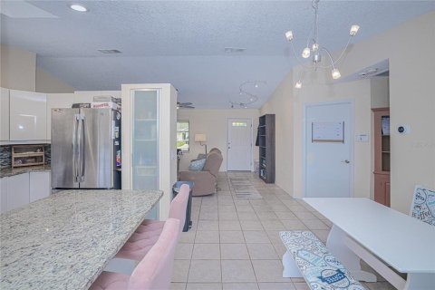 Villa ou maison à vendre à Punta Gorda, Floride: 3 chambres, 113.81 m2 № 2206745 - photo 11