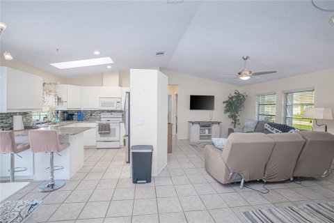 Villa ou maison à vendre à Punta Gorda, Floride: 3 chambres, 113.81 m2 № 2206745 - photo 13