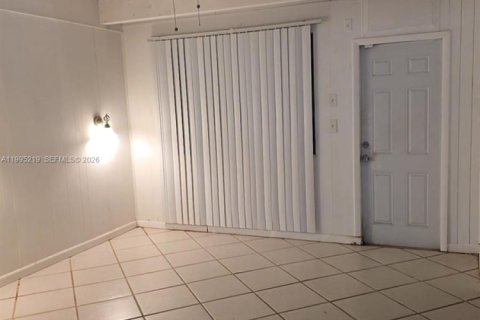 House in Plantation, Florida 2 bedrooms, 99.78 sq.m. № 2062731 - photo 28