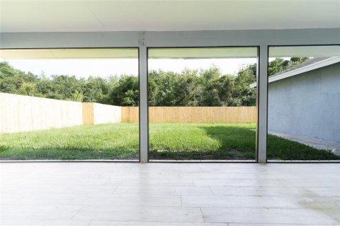Villa ou maison à vendre à Kissimmee, Floride: 3 chambres, 150.69 m2 № 2318584 - photo 25