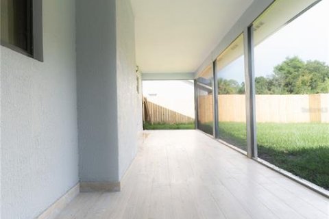 Villa ou maison à vendre à Kissimmee, Floride: 3 chambres, 150.69 m2 № 2318584 - photo 20