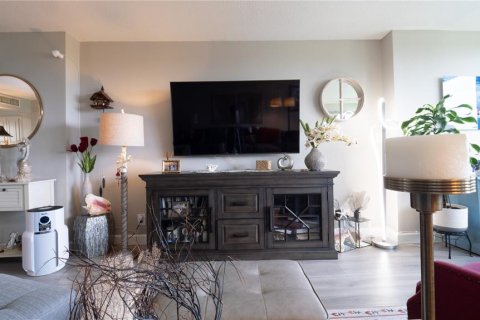 Condo in Clearwater, Florida, 2 bedrooms  № 1787881 - photo 21