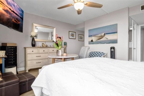 Condo in Clearwater, Florida, 2 bedrooms  № 1787881 - photo 30
