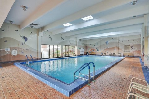 Copropriété à louer à Pembroke Pines, Floride: 1 chambre, 97.08 m2 № 2390706 - photo 7