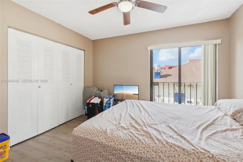 Touwnhouse à vendre à Miami, Floride: 2 chambres, 88.44 m2 № 2064676 - photo 20