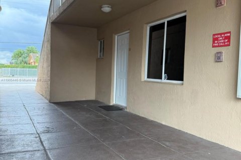 Copropriété à vendre à Hialeah, Floride: 3 chambres, 100.24 m2 № 1956317 - photo 1