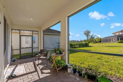 House in Bradenton, Florida 4 bedrooms, 185.71 sq.m. № 2218260 - photo 22