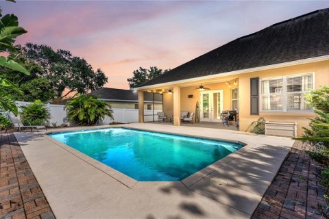 Casa en venta en Lakeland, Florida, 4 dormitorios, 245.63 m2 № 2427256 - foto 2