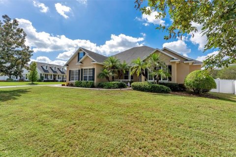 Casa en venta en Lakeland, Florida, 4 dormitorios, 245.63 m2 № 2427256 - foto 4