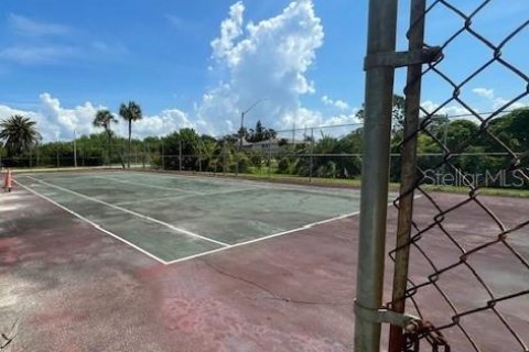 Condominio en alquiler en Saint Petersburg, Florida, 2 dormitorios, 102.19 m2 № 1797299 - foto 20