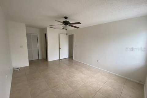Condominio en alquiler en Saint Petersburg, Florida, 2 dormitorios, 102.19 m2 № 1797299 - foto 13