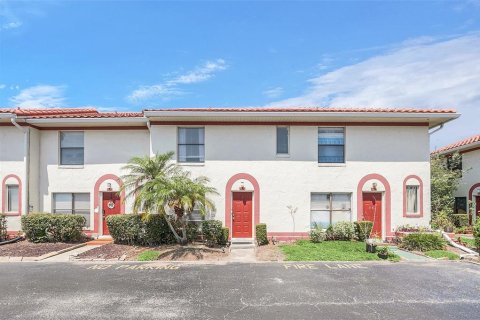 Condominio en venta en Orlando, Florida, 2 dormitorios, 113.99 m2 № 1719816 - foto 1
