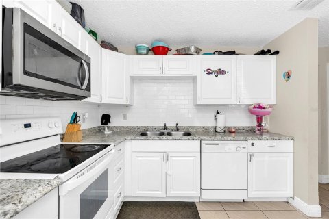 Condominio en venta en Orlando, Florida, 2 dormitorios, 113.99 m2 № 1719816 - foto 5