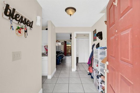 Condominio en venta en Orlando, Florida, 2 dormitorios, 113.99 m2 № 1719816 - foto 3