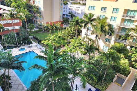 Condo in Miami, Florida, 1 bedroom  № 1946914 - photo 10