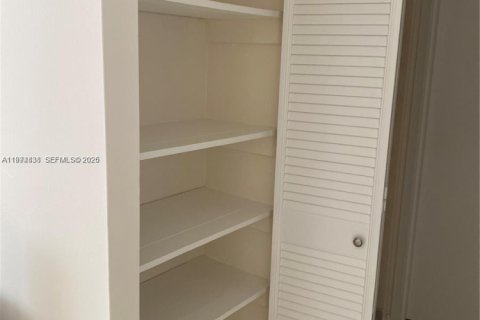 Condominio en alquiler en Sunny Isles Beach, Florida, 1 dormitorio, 57.6 m2 № 2055415 - foto 23