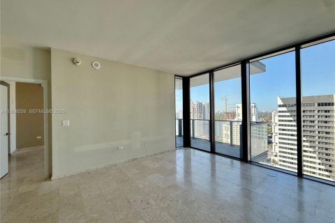 Condominio en venta en Miami, Florida, 1 dormitorio, 82.03 m2 № 2029229 - foto 5