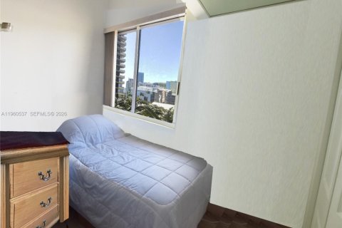 Condo in Miami, Florida, 3 bedrooms  № 2052818 - photo 20