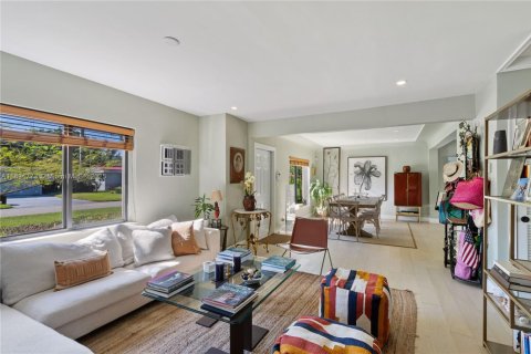 Casa en venta en El Portal, Florida, 3 dormitorios, 159.98 m2 № 1978213 - foto 4