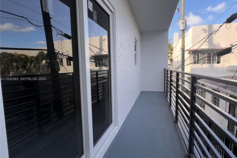 Купить кондоминиум в Майами-Бич, Флорида 1 спальня, 61.32м2, № 1991823 - фото 7