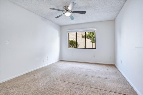 Copropriété à vendre à Orlando, Floride: 2 chambres, 76.92 m2 № 2388739 - photo 26