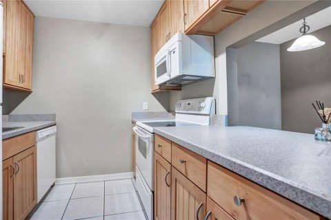 Copropriété à vendre à Orlando, Floride: 2 chambres, 76.92 m2 № 2388739 - photo 24