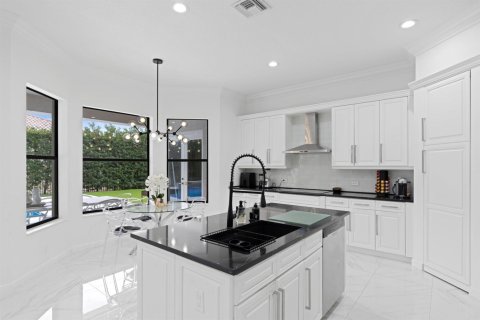 Villa ou maison à vendre à Wellington, Floride: 6 chambres, 428.84 m2 № 2077502 - photo 17