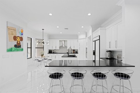 Villa ou maison à vendre à Wellington, Floride: 6 chambres, 428.84 m2 № 2077502 - photo 16